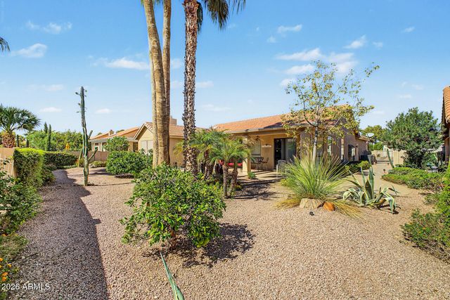10829 E SILVERTREE Drive, Sun Lakes, AZ 85248
