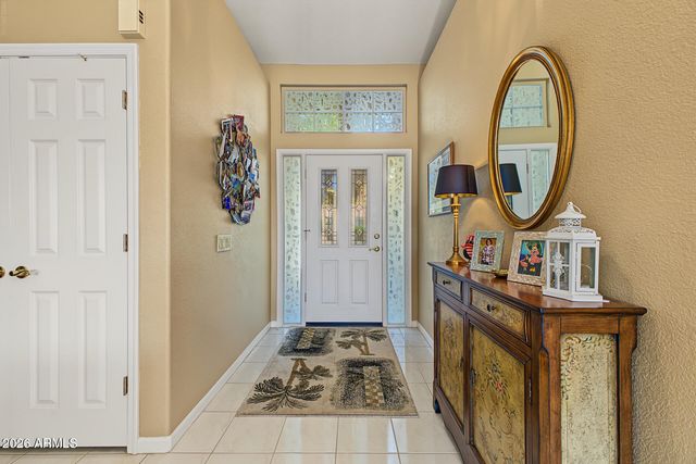 10829 E SILVERTREE Drive, Sun Lakes, AZ 85248