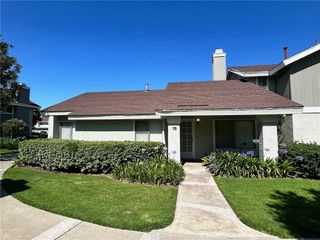 15 Wintergreen 13, Irvine, CA 92604