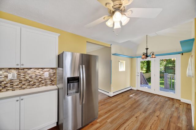 2408 PLUM Street, Erie, PA 16502