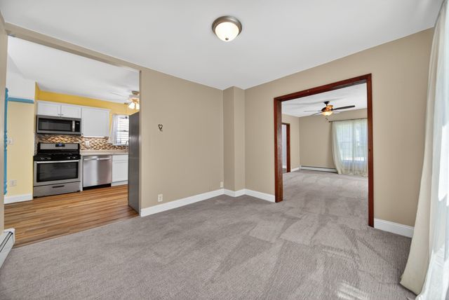 2408 PLUM Street, Erie, PA 16502