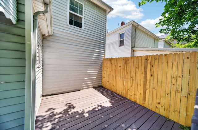 2408 PLUM Street, Erie, PA 16502