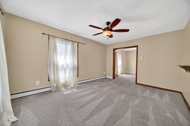 2408 PLUM Street, Erie, PA 16502