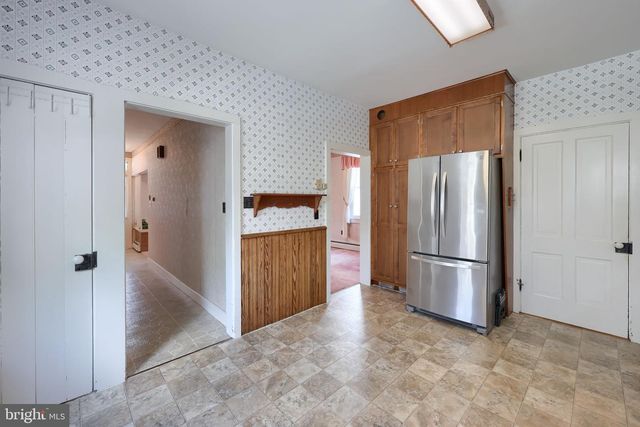 107 E MAIN ST, Terre Hill, PA 17581