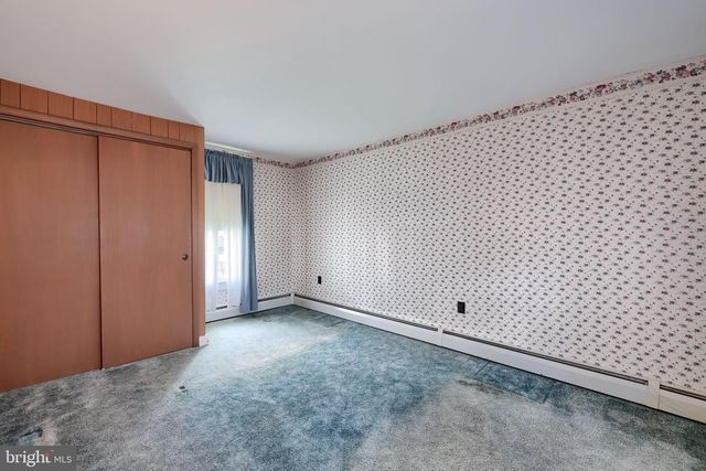 107 E MAIN ST, Terre Hill, PA 17581
