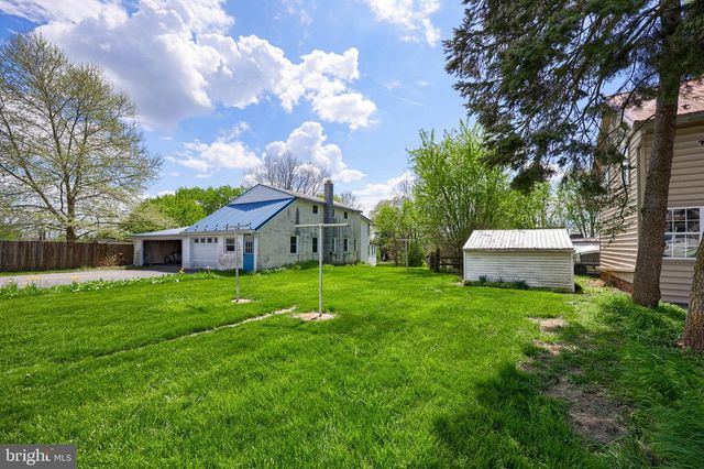 107 E MAIN ST, Terre Hill, PA 17581