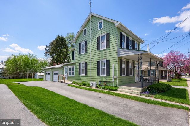 107 E MAIN ST, Terre Hill, PA 17581