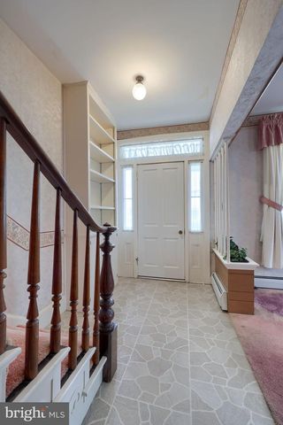 107 E MAIN ST, Terre Hill, PA 17581