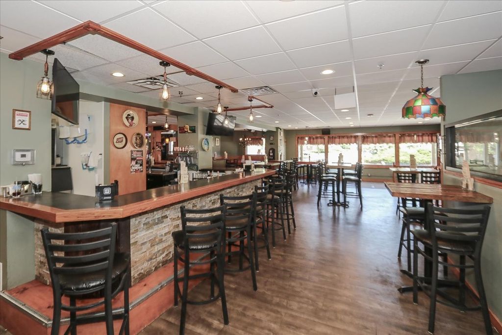 101-103 E Irving Park Road, Roselle, IL 60172 — photo 5