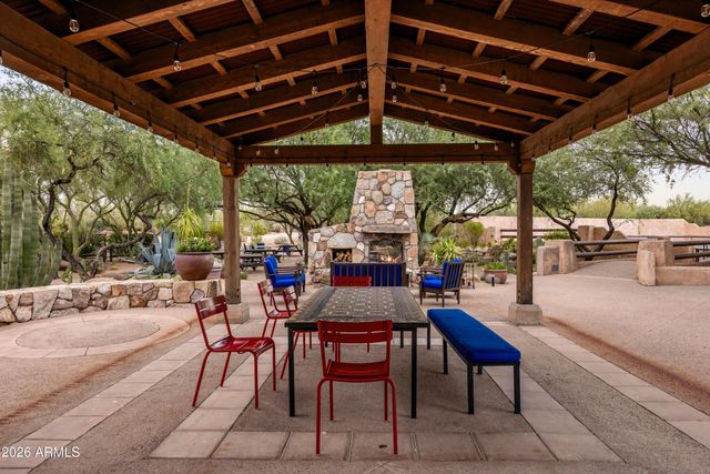 33243 N NORTHSTAR Circle 173, Scottsdale, AZ 85266