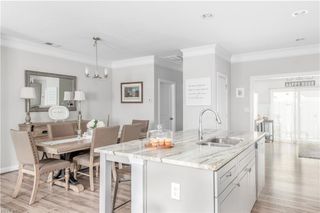 5307 Sports Club RN # 202, Suffolk, VA 23435