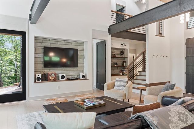 374 Watersong Trail, Ellijay, GA 30540