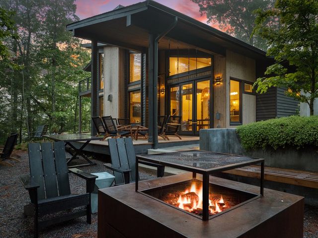 374 Watersong Trail, Ellijay, GA 30540