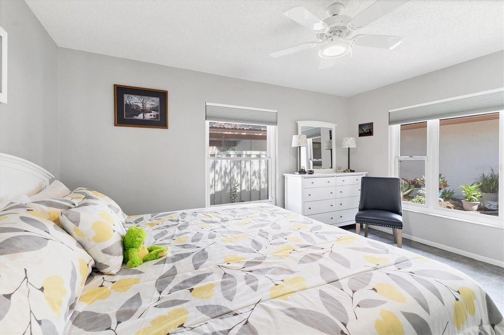 Image 25 of property listing at 6304 PELICAN DRIVE, Bradenton, FL 34210