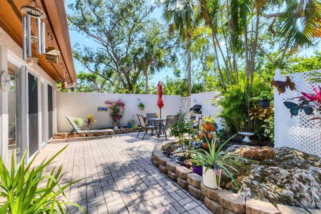 Image 33 of property listing at 6304 PELICAN DRIVE, Bradenton, FL 34210