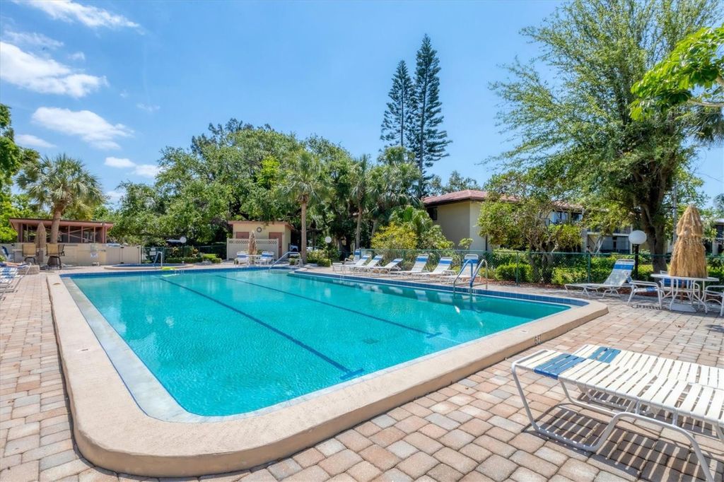 Image 37 of property listing at 6304 PELICAN DRIVE, Bradenton, FL 34210