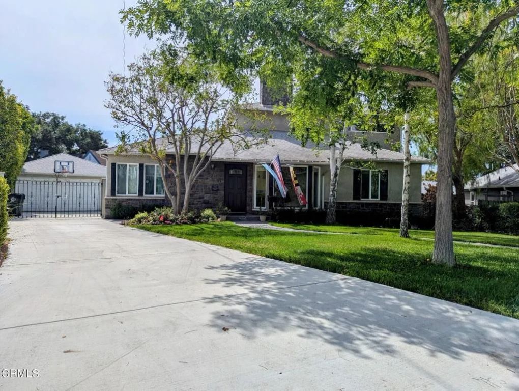 2274 Luana Lane, Montrose, CA 91020