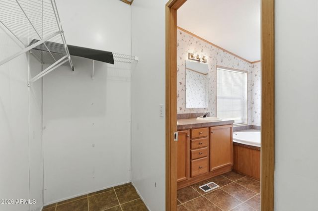 242 S 85TH Street, Mesa, AZ 85208