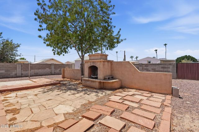 242 S 85TH Street, Mesa, AZ 85208
