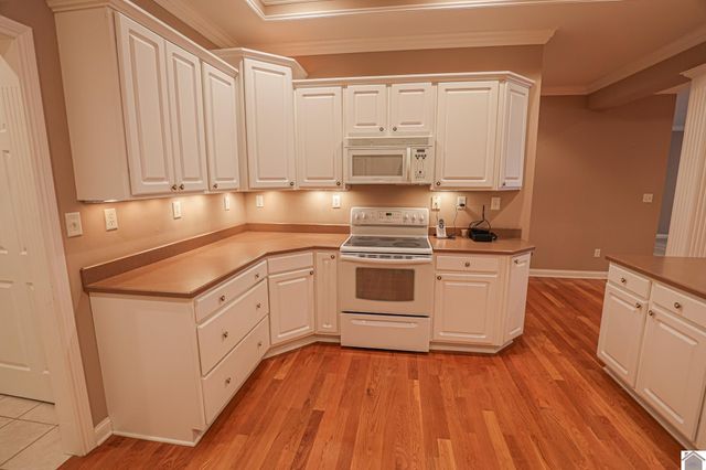 545 Ashcreek, Paducah, KY 42001