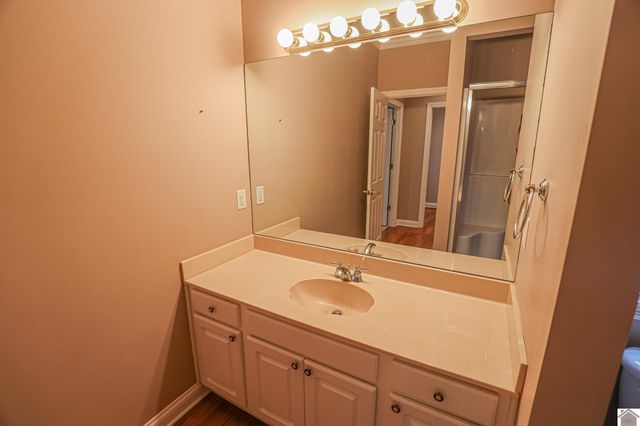 545 Ashcreek, Paducah, KY 42001