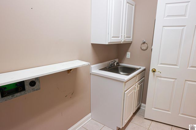 545 Ashcreek, Paducah, KY 42001