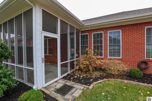 545 Ashcreek, Paducah, KY 42001