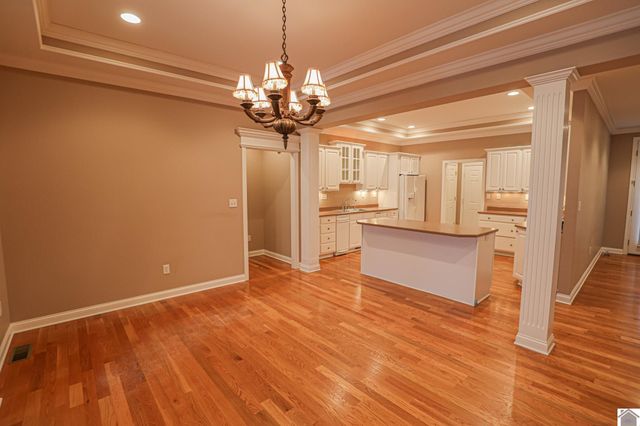 545 Ashcreek, Paducah, KY 42001