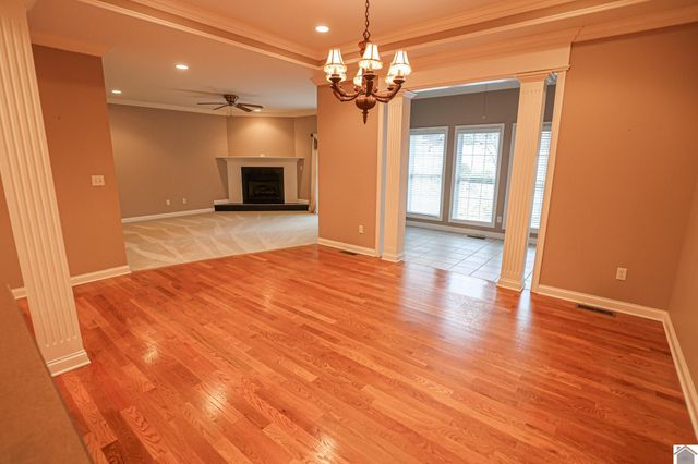 545 Ashcreek, Paducah, KY 42001