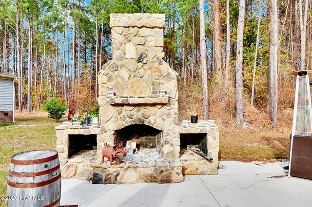 2122 Briley Road, Greenville, NC 27834