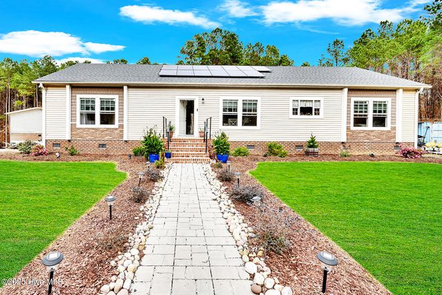 2122 Briley Road, Greenville, NC 27834