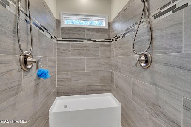 2122 Briley Road, Greenville, NC 27834