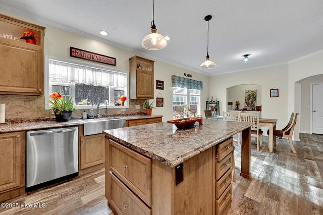 2122 Briley Road, Greenville, NC 27834