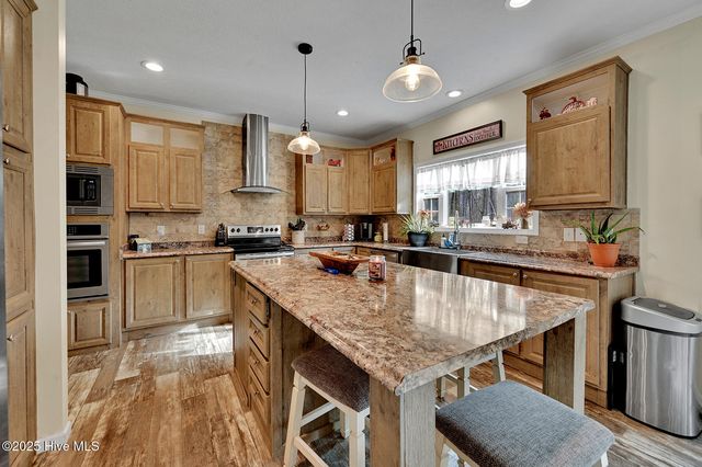 2122 Briley Road, Greenville, NC 27834