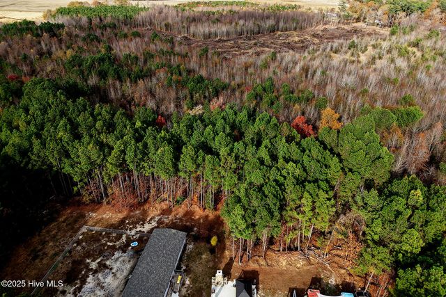 2122 Briley Road, Greenville, NC 27834