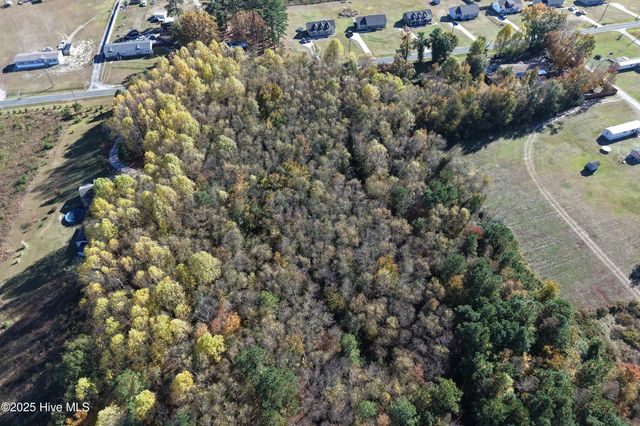 2122 Briley Road, Greenville, NC 27834