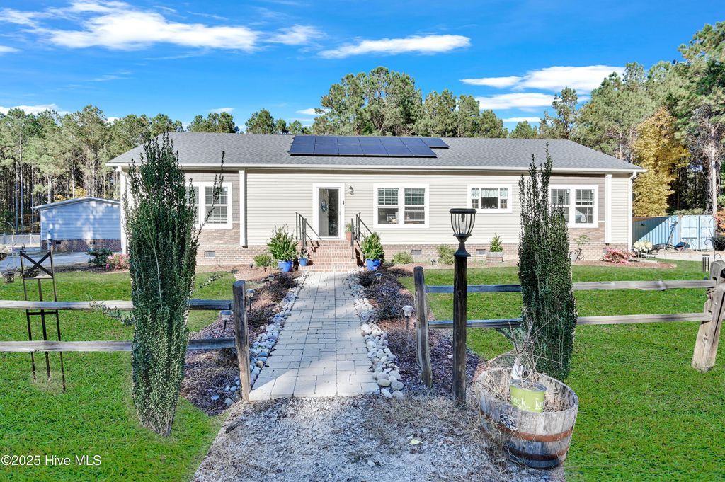 2122 Briley Road, Greenville, NC 27834