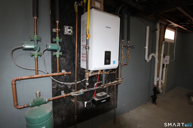 395 Ellis Street, New Britain, CT 06051