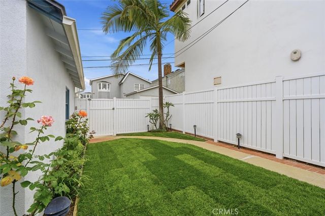 536 24th Street, Manhattan Beach, CA 90266