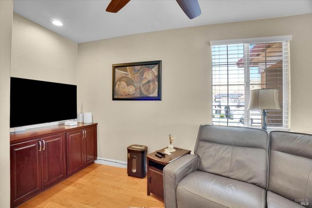 2187 Rasmussen Ct, Fairfield, CA 94533
