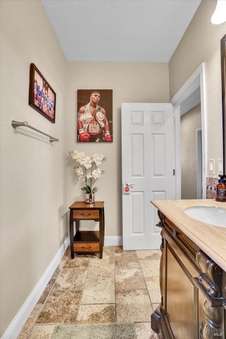 2187 Rasmussen Ct, Fairfield, CA 94533