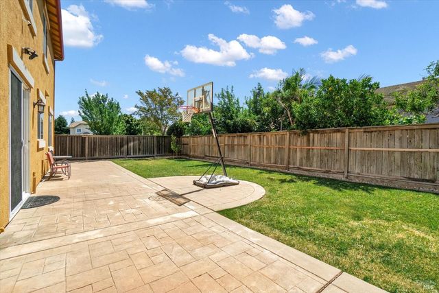 2187 Rasmussen Ct, Fairfield, CA 94533
