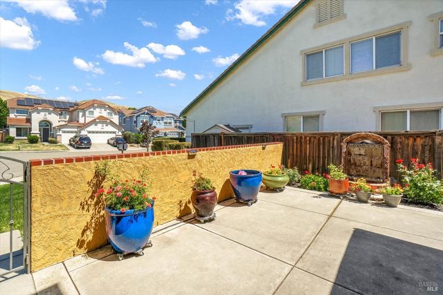 2187 Rasmussen Ct, Fairfield, CA 94533