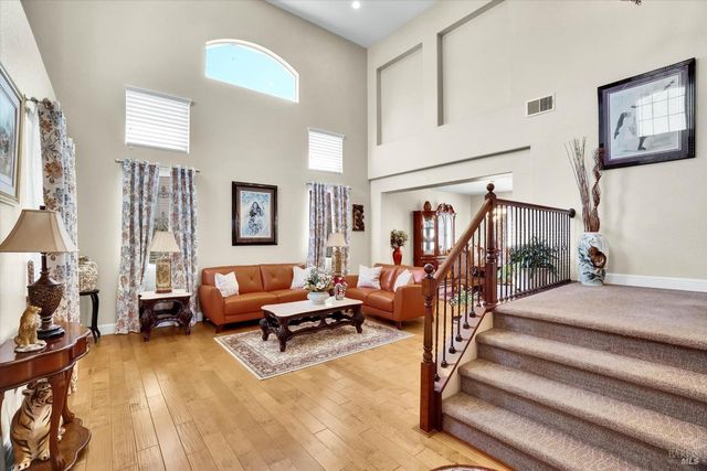 2187 Rasmussen Ct, Fairfield, CA 94533