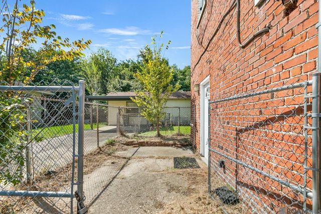 1670 North St, Baton Rouge, LA 70802