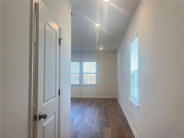 273 Blue Dragon Drive, Jefferson, GA 30549