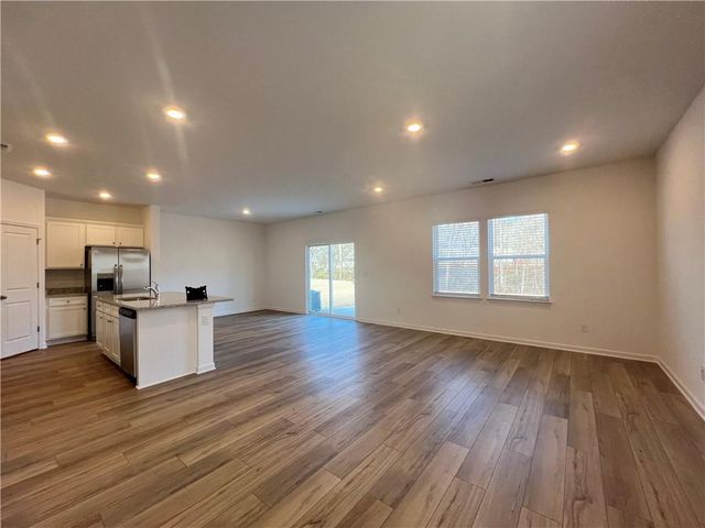273 Blue Dragon Drive, Jefferson, GA 30549