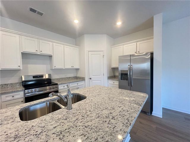 273 Blue Dragon Drive, Jefferson, GA 30549