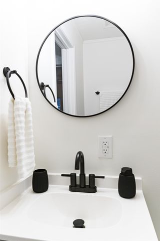 306 Martin St, Gaffney, SC 29341