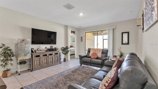 212 BERGAMOT LOOP, Davenport, FL 33837